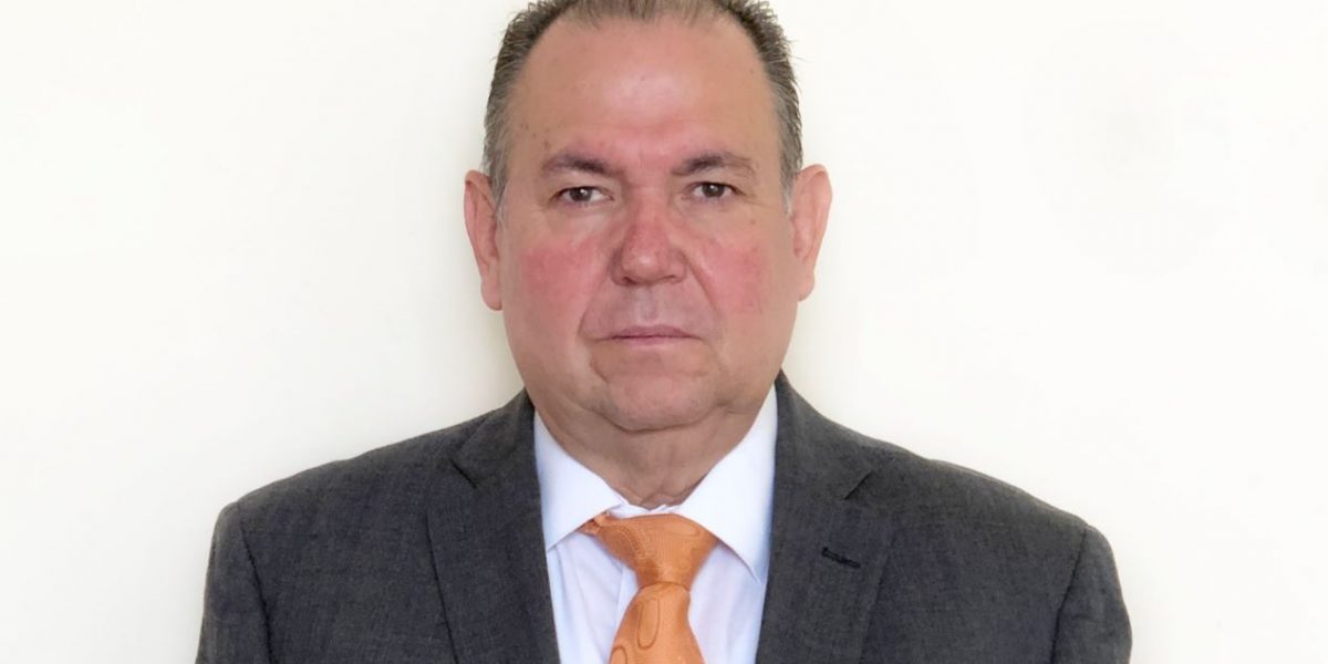 Lic. Hugo Armando Álvarez Tostado Navarro
